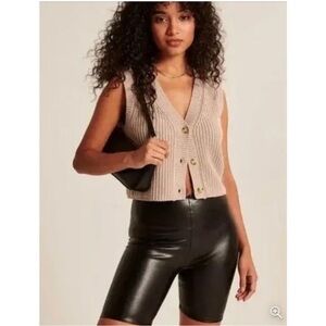 Abercrombie & Fitch High Rise Black Faux Leather Bike Shorts sz Small